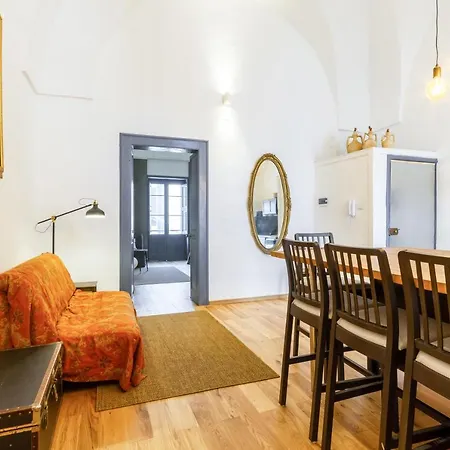 Center Charming Flat With Terrace