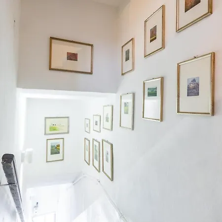 Center Charming Flat With Terrace Apartment